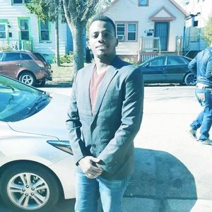 Meet your Posher, Omar